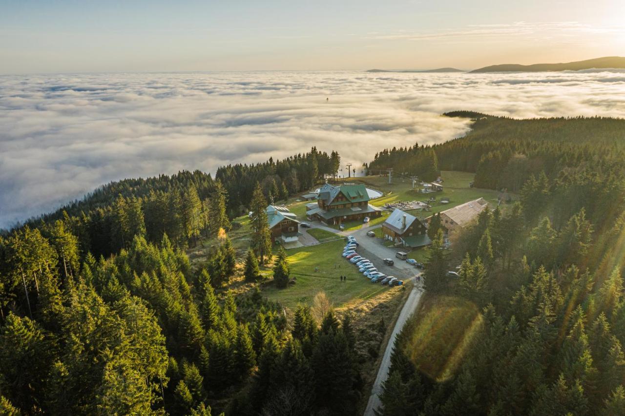 Horsky Hotel Paprsek Stare Mesto  Exterior photo